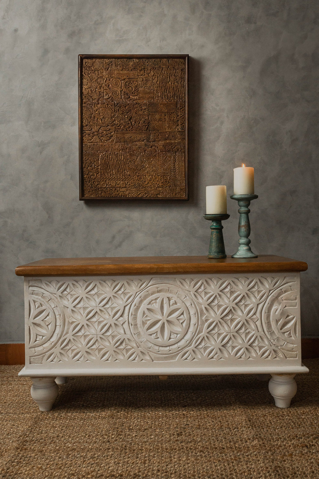 Talia Wooden Trunk – Stylish Storage & Coffee Table