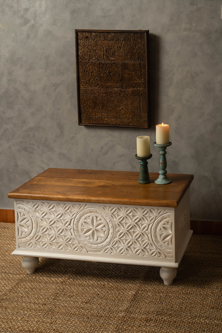 Talia Wooden Trunk – Stylish Storage & Coffee Table