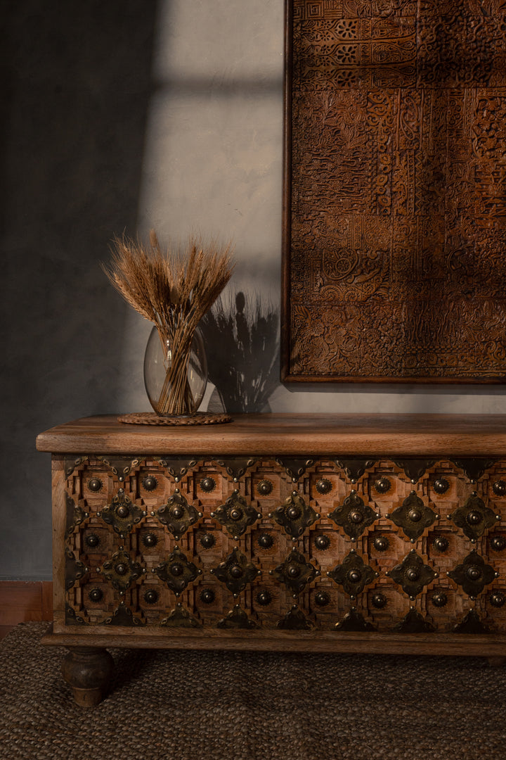 Keira Walnut decorative trunk
