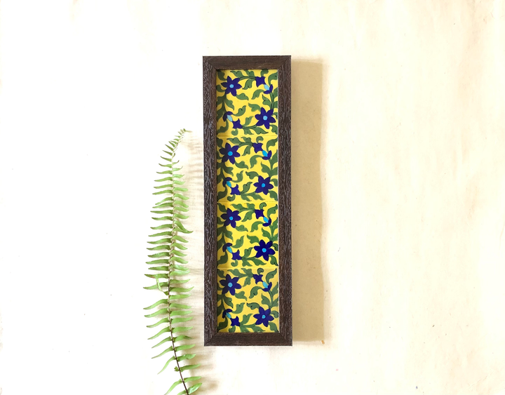 Threadleaf Wall Frame