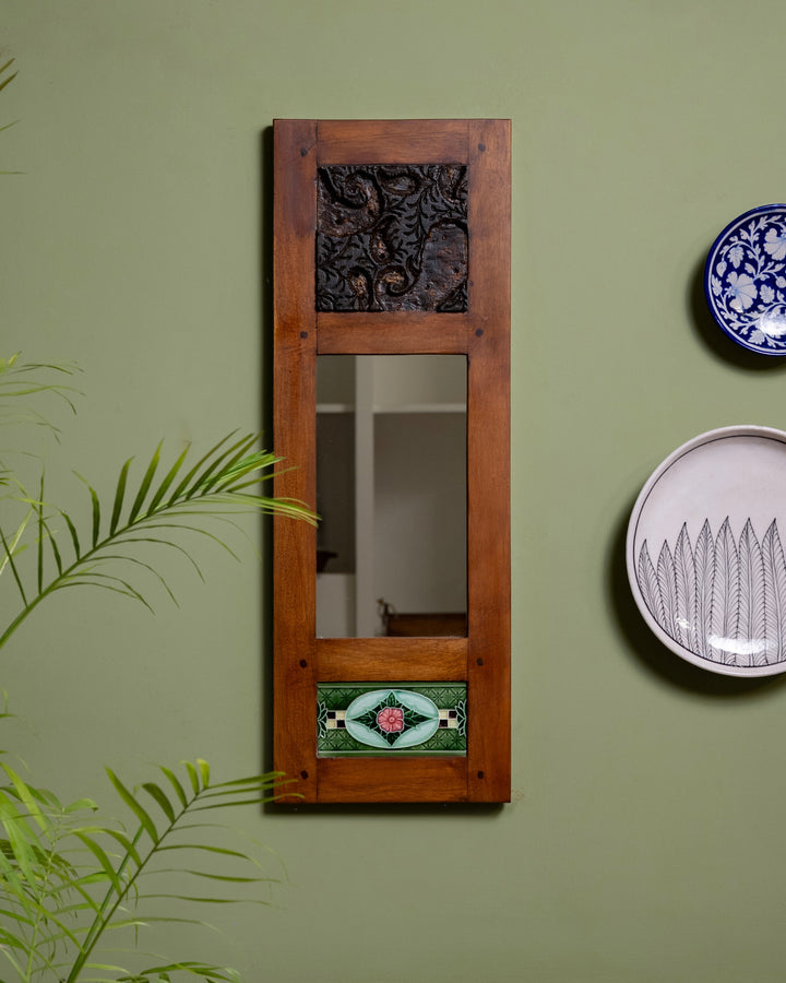 Aaina Mirror with Tile & Blocks