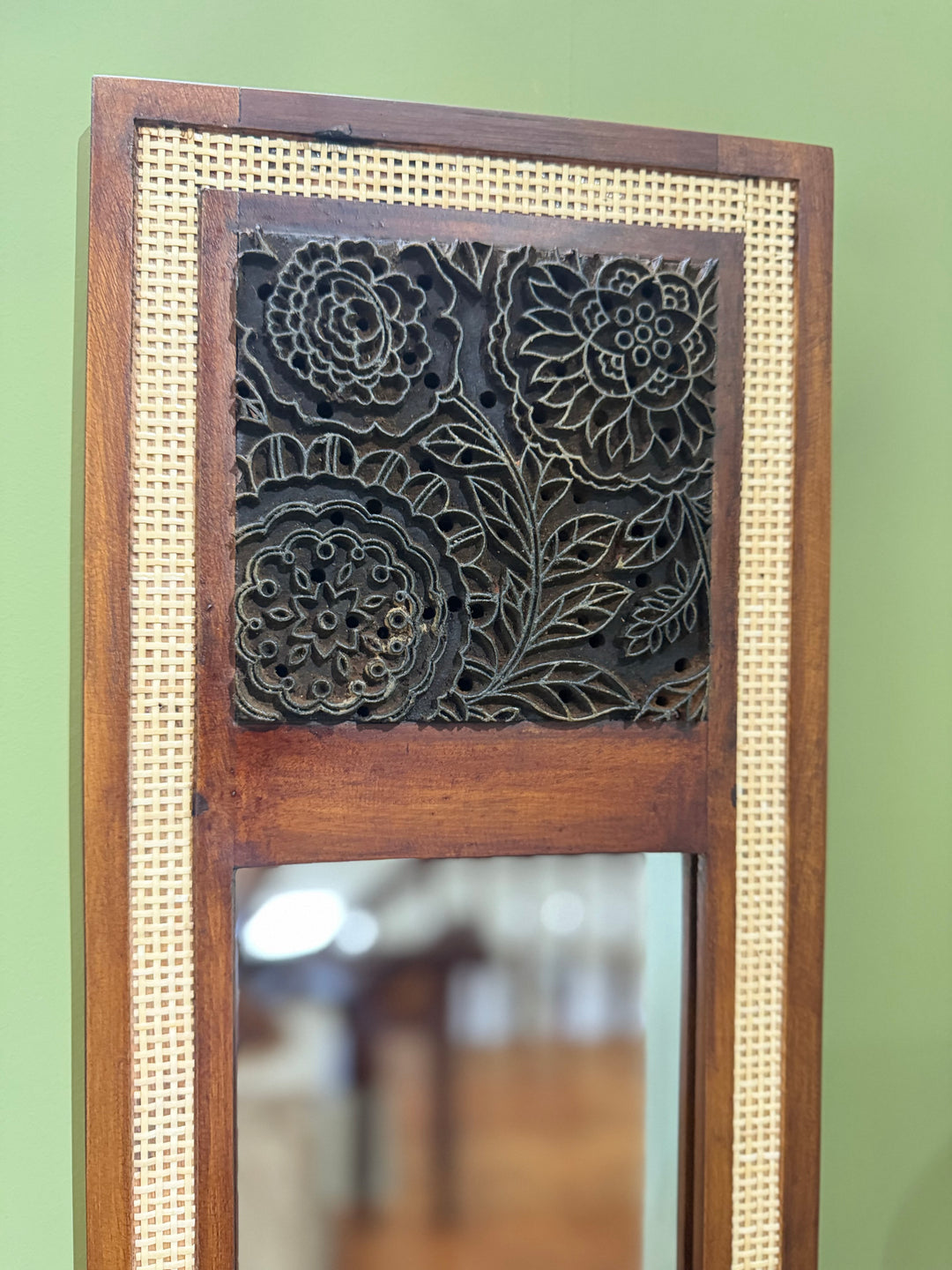 Aaina with Wicker, Tile & Blocks - Dahlia